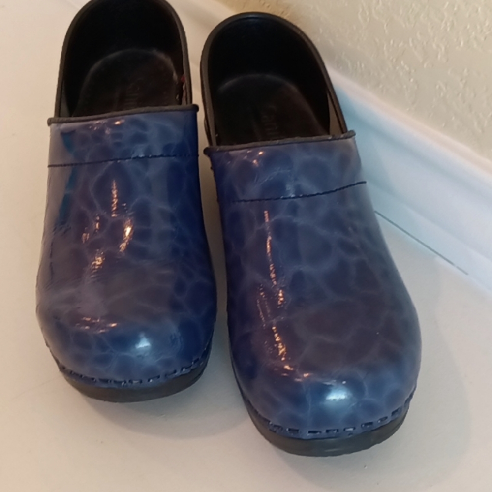 Women's Blue print Sanita Clog EU size 36/US 6